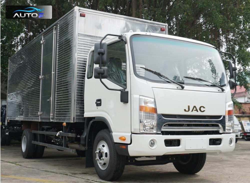 Jac N500 (4.99 tấn - 5.2 mét): Giá bán, thông số và khuyến mãi
