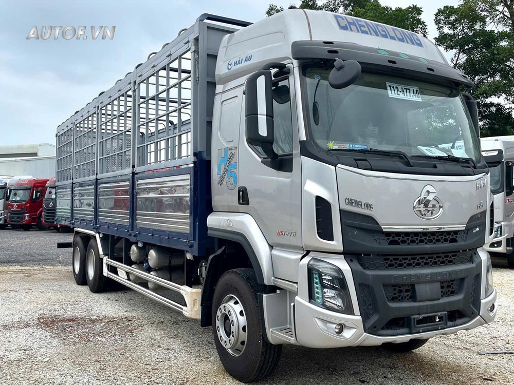 Chenglong 3 chân H5 270HP thùng mui bạt [9.6m - 14 tấn]