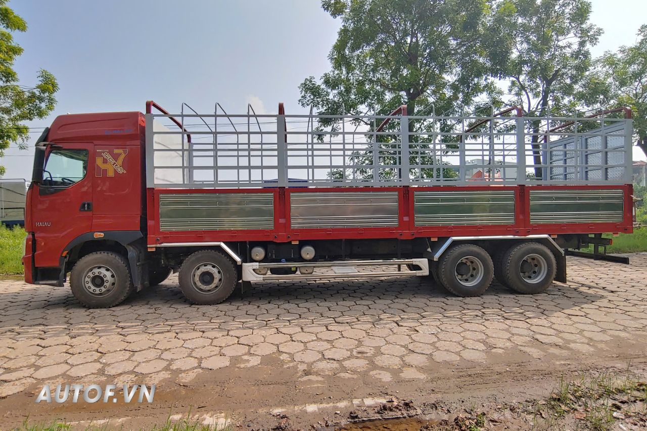 Chenglong 4 chân H7 360HP thùng 9m7
