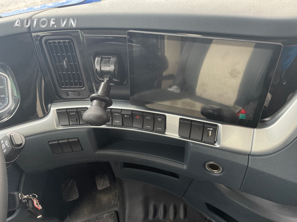 man hinh LCD h7 360hp